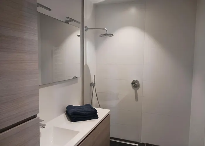 Louis Vlak Bij De Zee アパート *